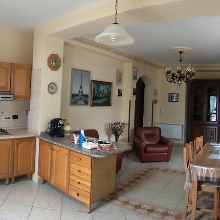Casa Marinella Apartment อาเจโรลา ภายนอก รูปภาพ