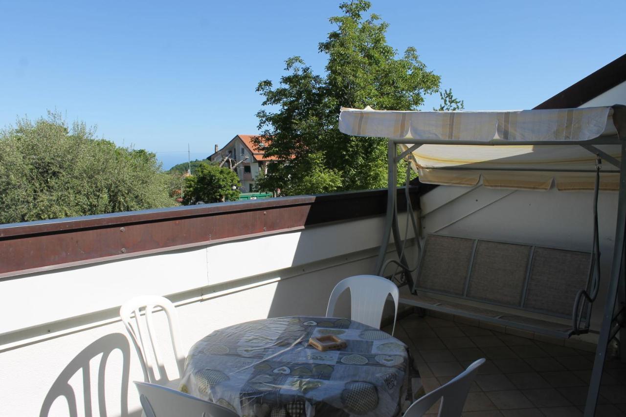 Casa Marinella Apartment อาเจโรลา ภายนอก รูปภาพ